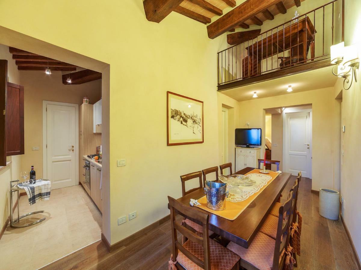 Casa Laura Apartment San Gimignano Bagian luar foto
